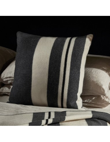 Wool Cashmere Stripe Sham - Ivory/Charcoal/Black français